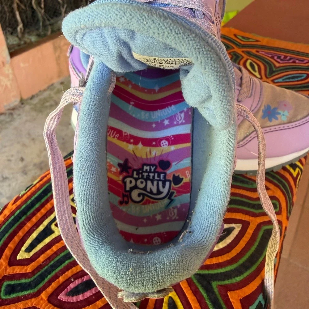Reebok Classic Leather Step N Flash My Little Pony Light-Up Sneakers Size 12 - Picture 8 of 10